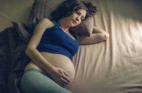 Kobieta w ciąży nie może spać
