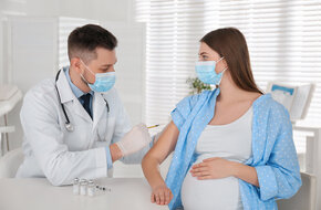 Szczepienie kobiety w ciąży przeciw WZW B