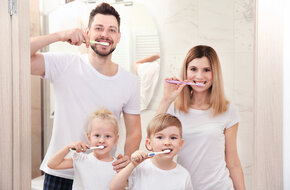 Rodzinne mycie zębów