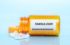 Lek zawierający tamsulozynę