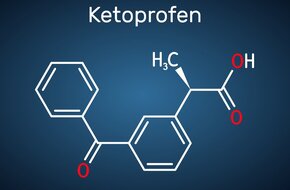 Wzór chemiczny ketoprofenu