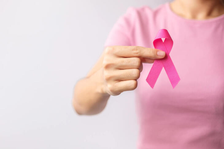 Różowa wstążka jako symbol raka Pageta