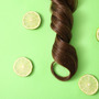 Plasterki limonki, jako składniki diety na włosy