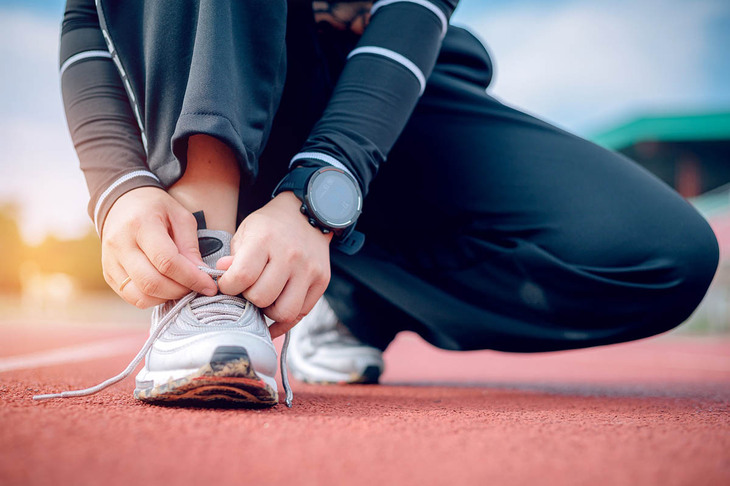 Biegacz z problemem stopy atlety