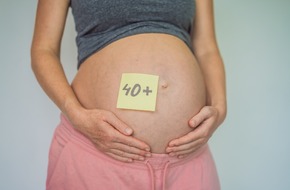 Kobieta po 40 roku życia w zaawansowanej ciąży
