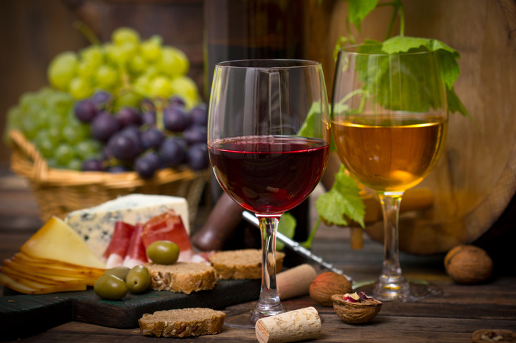 Przełomowa metoda dobierania win, czyli słodkie wino do pikantnego dania