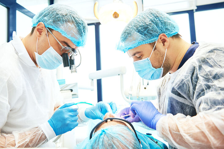 Operacja pacjenta z żółtaczką
