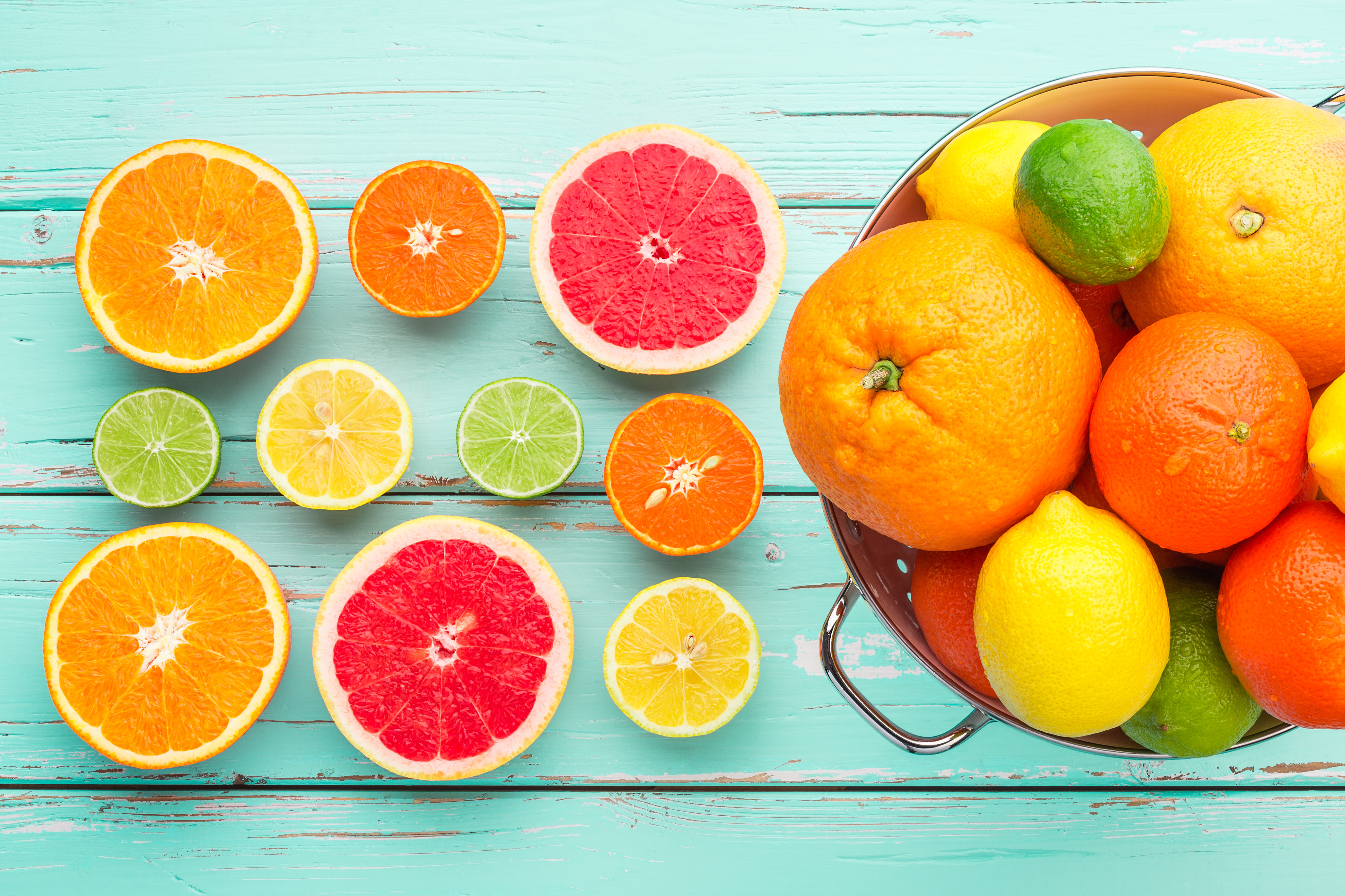 Мандарин фрукт витамины. Фрукты. Цитрусовые. Апельсин и лимон. Витамины в цитрусовых.